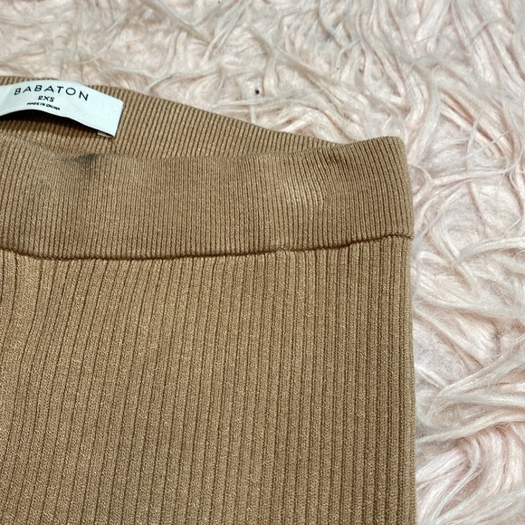 Aritzia Babaton Palisades Ribbed Ankle Slit Leggings Beige sz XXS - Picture 3 of 9